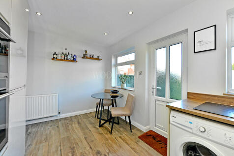 Kitchen/Dining Ro...
