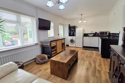 Annexe Kitchen/Dining/Living