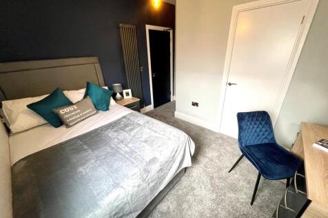 Room 2 (4)