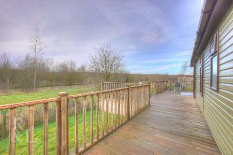 Ashby Woulds Lodges (14).jpg