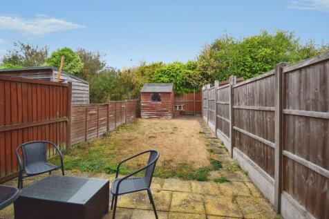 15 Cornhampton Cl...