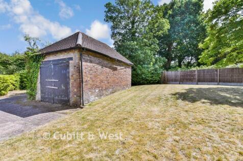 Workshop/Outbuildings