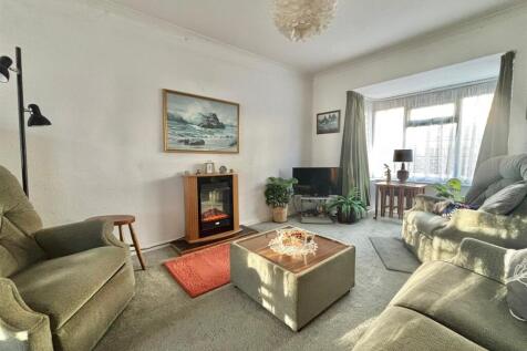 Through Lounge Diner