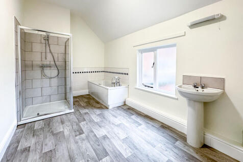 Cloverley Home Fa...