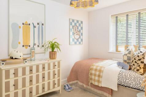 Dandara - The Heathers - Home 12, The Bletchley