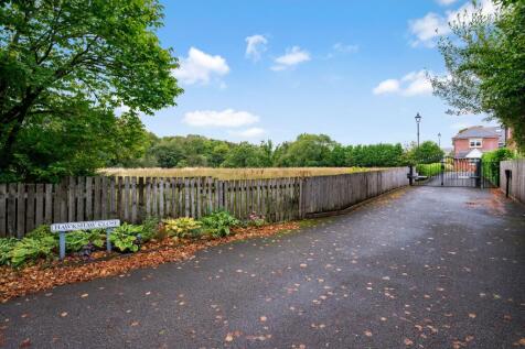 Private Gated Entrance