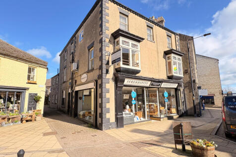 Cafe for sale in leyburn