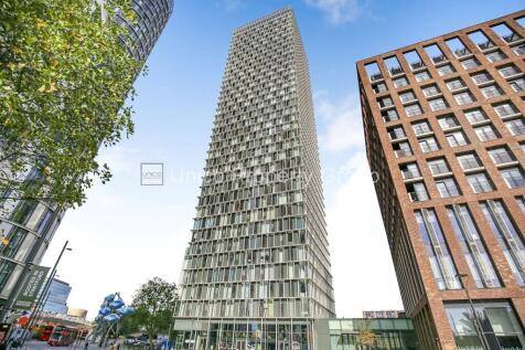 Modern 1-bed apartment in Stratford's landmark Stratosphere Tower. Includes underfloor heating, concierge, gym and Wi-Fi lounge. Close to Westfield, Olympic Park and excellent transport links includin