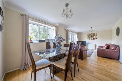 1349302-21-68b9c7...