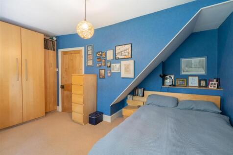 238 London Road-17.jpg