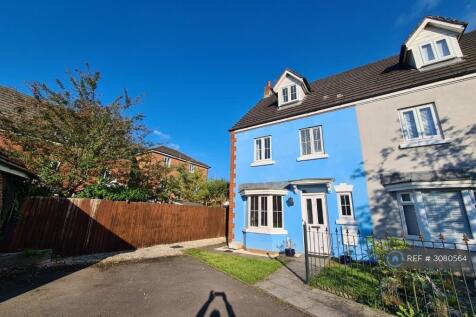 4 Bedroom Terraced in CF35 5LX