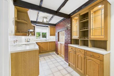 Fitted Dining Kitchen