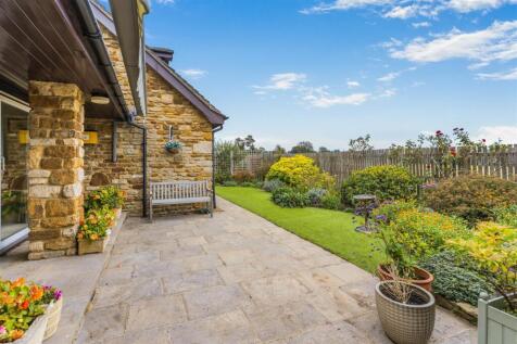 11 Holland Rise, Kings Sutton-19.jpg