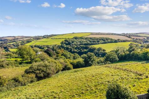 A09 - 13 Town Park, Loddiswell - 250922.jpg