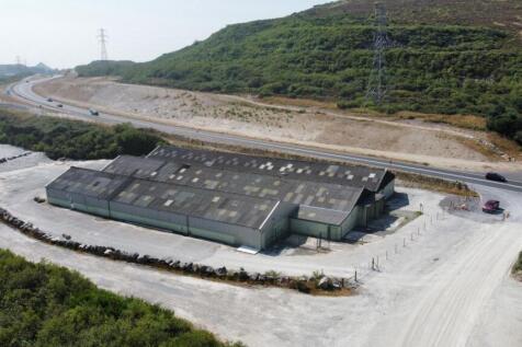Versatile commercial premises suitable for a range of occupiers, subject to necessary consents