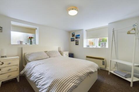 CAM01085G0-PR0447...