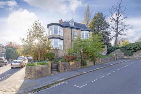 Front External-3.jpg