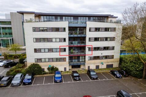 11 St. James South One, Jessop Ave, Cheltenham GL5