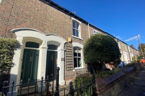 2 Bedroom Terraced in YO1 6HQ