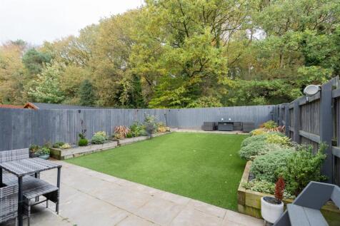 17 Mara Drive-037.JPG