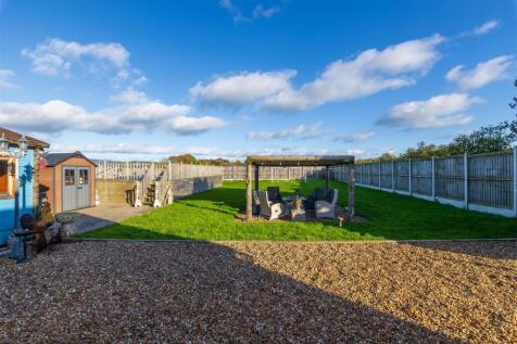 934 garstang rd_47.jpg