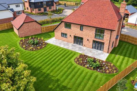 Show Home Garden