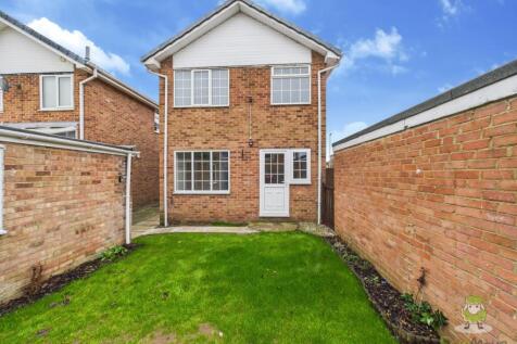 CAM04233G0-PR0047-STILL034