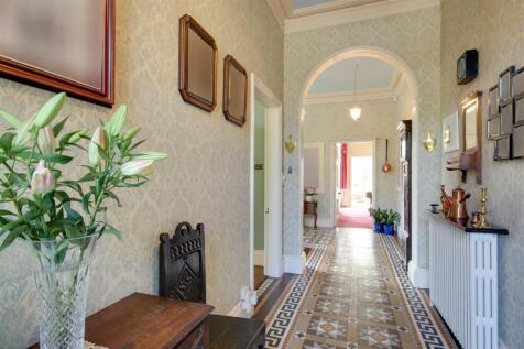 Entrance and Hallway