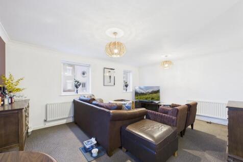 lounge 2.jpg
