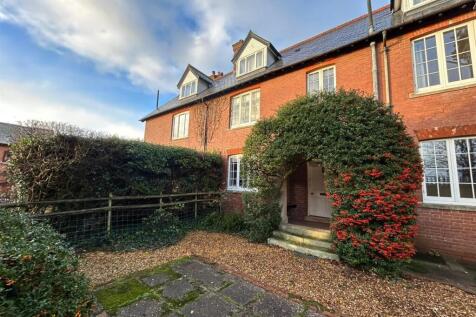 WhatsApp Image 2025-12-04 at 13.12.29.jpeg