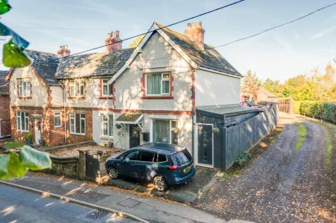 68 Wellingborough Road, Irthlingborough-1.jpg