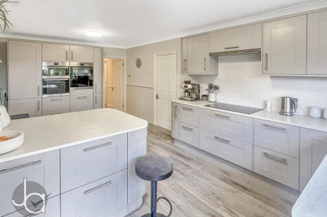 20250828_11402432...