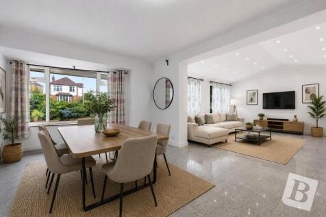 Living/Dining Room