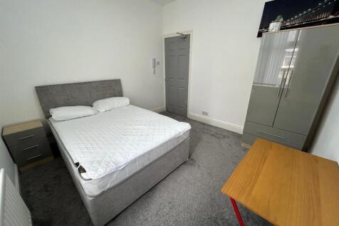 WhatsApp Image 2025-07-16 at 11.16.04_e2823bc9.jpg