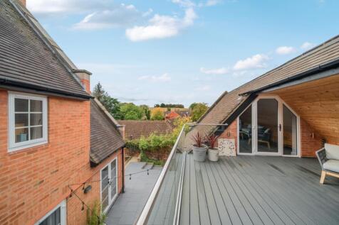 -68ee6fa7a2b32-l-1360380-43-68e94263a3a10-ARW-1