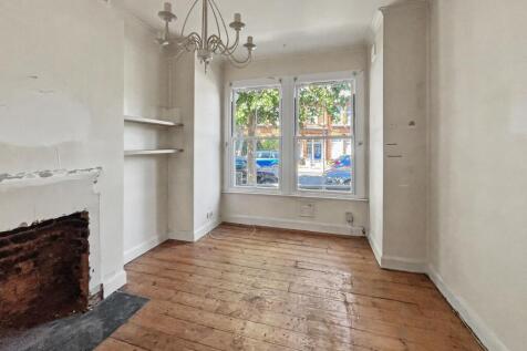 123a Boundaries Road, Balham, London, SW12 8HD