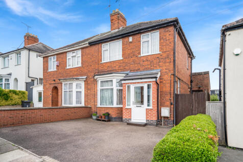 3 Bedroom Semi Detached Property for Sale on The