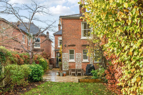 1376423-2-6911ff9...