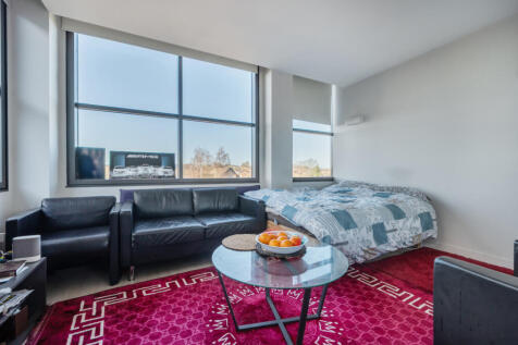 1374274-8-69453e5...