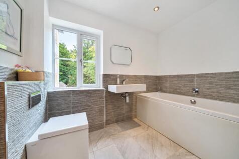 -68ee4ae7e826f-l-1360380-65-68e943d095447-ARW-1