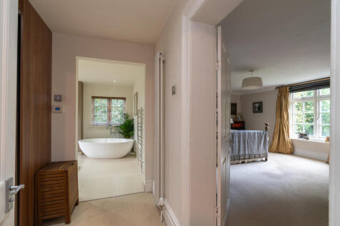 Principal Bedroom Suite