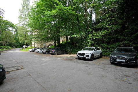 Resident / Visitor Parking