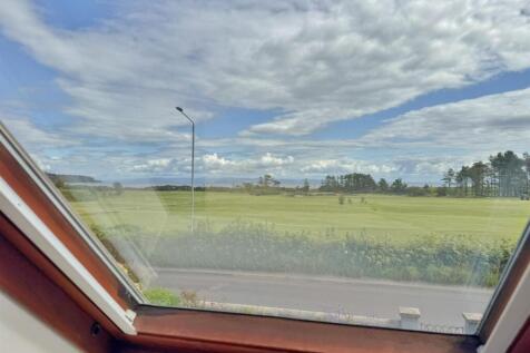 Wellingtonia Bedroom 3 view