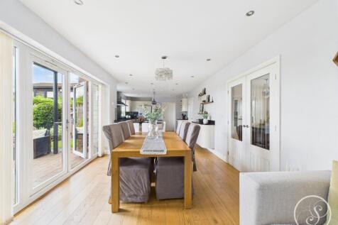 Kitchen/Diner/Family Room