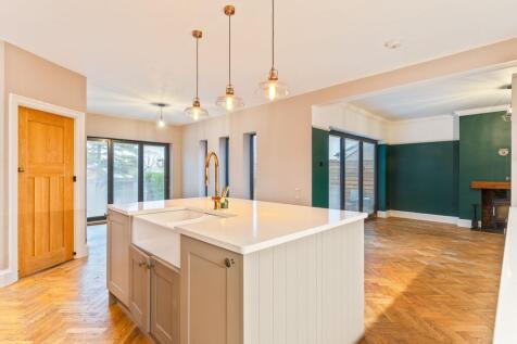 Kitchen/Diner/Family Room