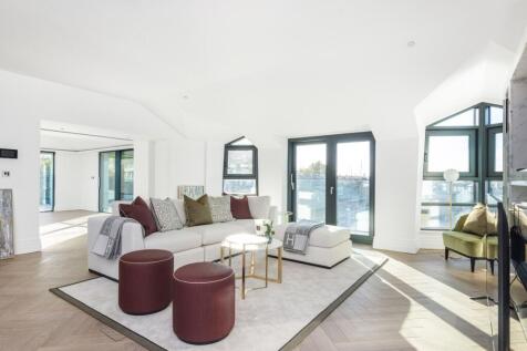 Reception/Living Are