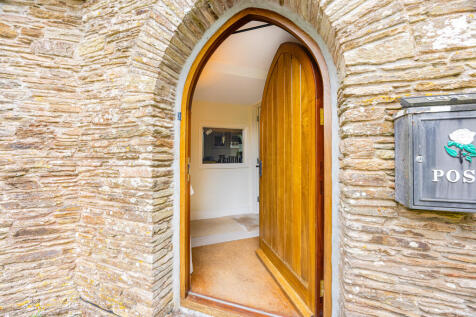 A15 - Chapel Cottage Whitehall Manor Churchstow -