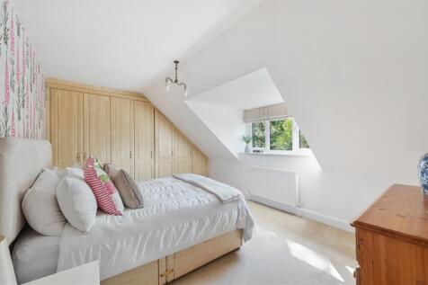 ALEXANDRA ROAD (23).jpg