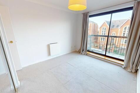 1735-12102025_145...