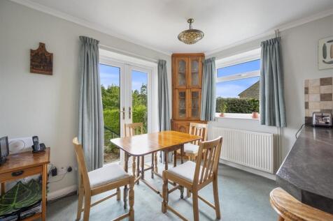 Saxton Mee Edgestones 0049.jpg